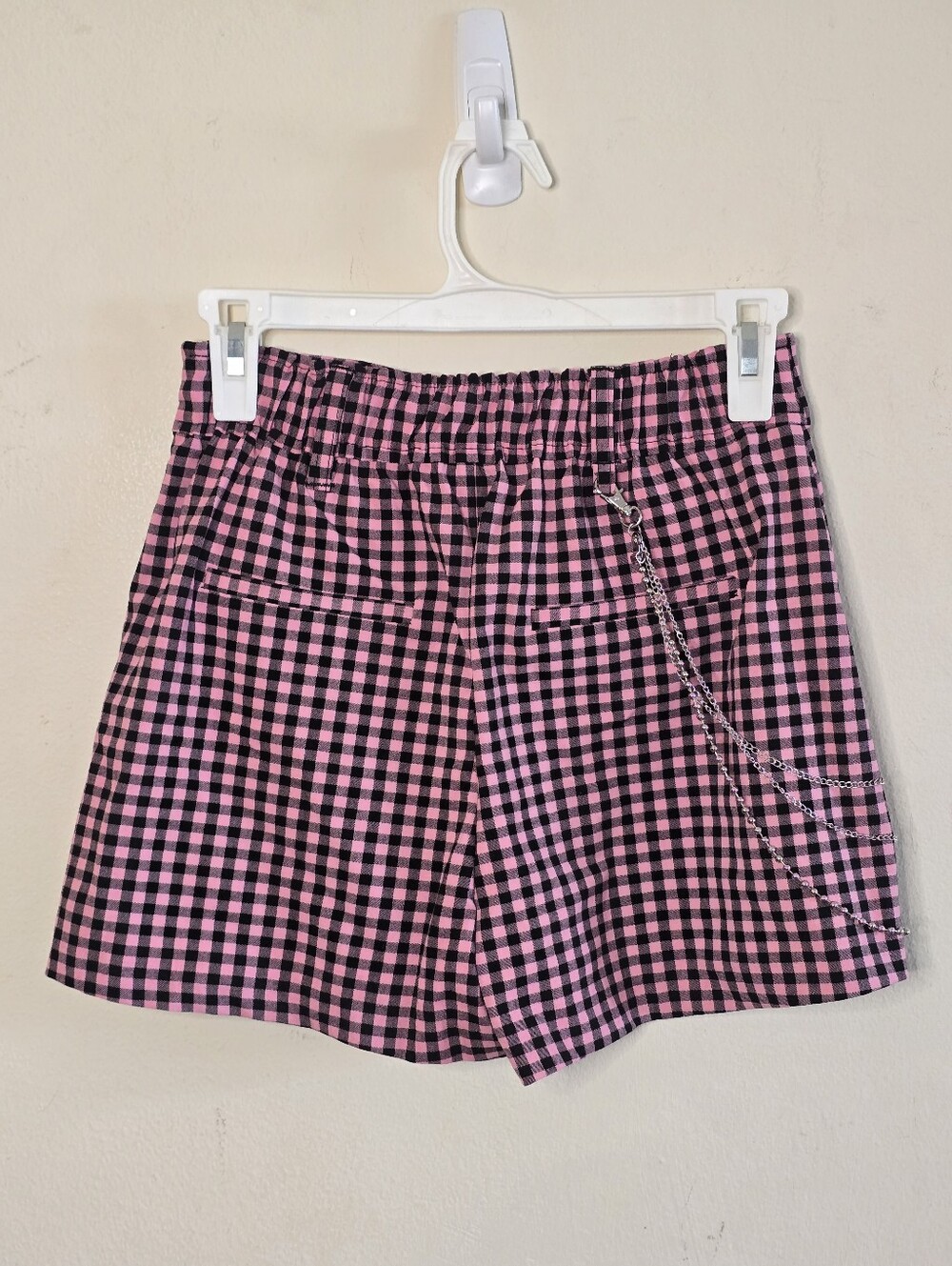Bershka Gingham Skort Women’s Size US 6 Pink Black Chain Y2K Mini Emo Bratz - Picture 2 of 14